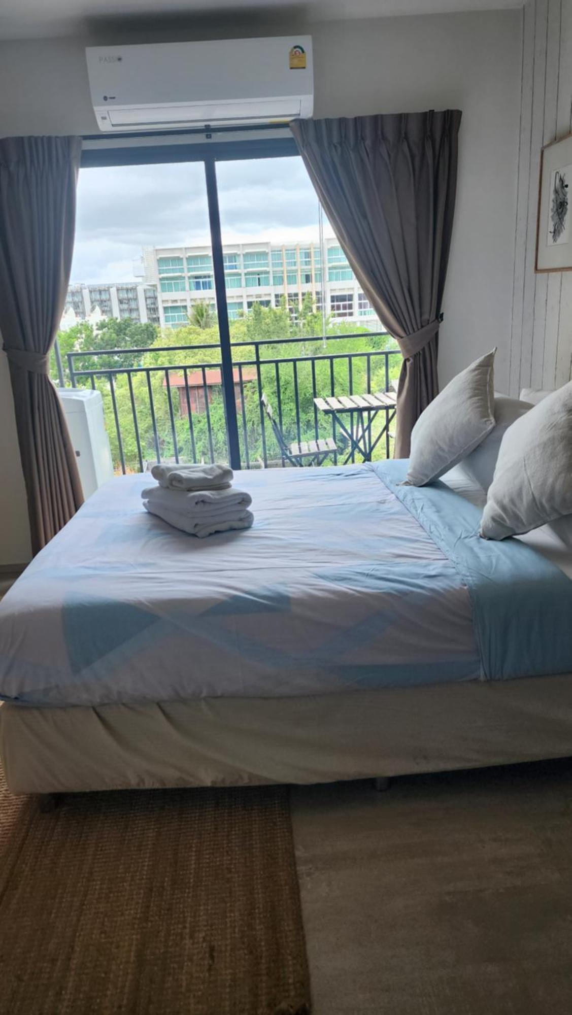 Apple'S La Casita Condo Hua Hin Room2 Exterior photo